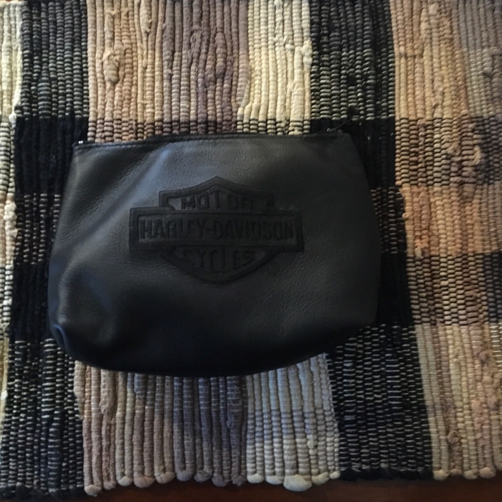Harley-Davidson belt bag.